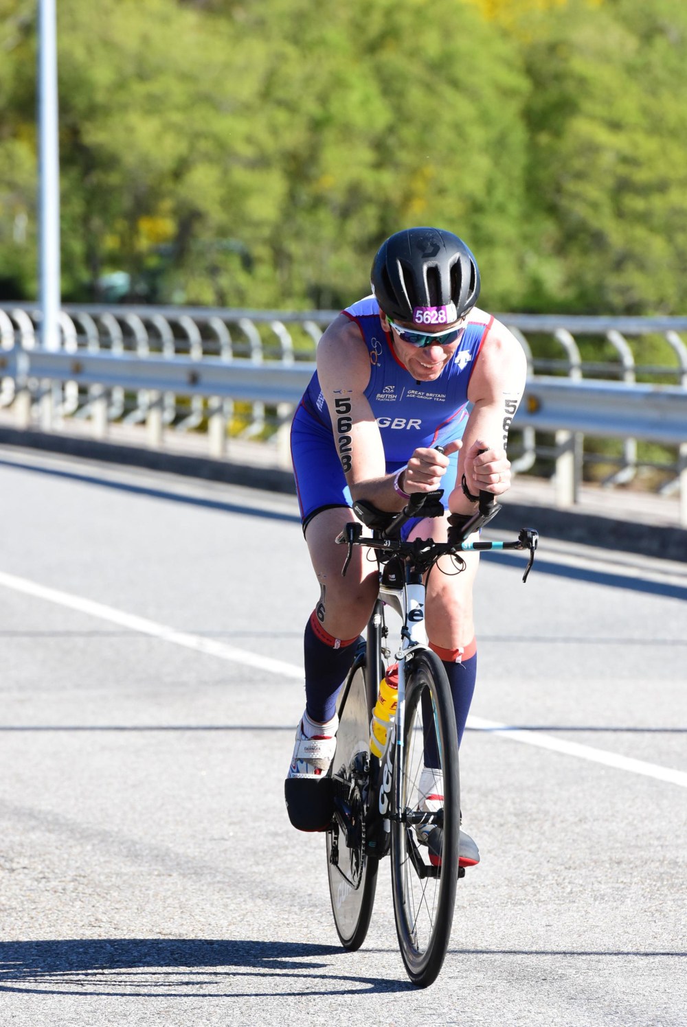 bike aero working hard 2